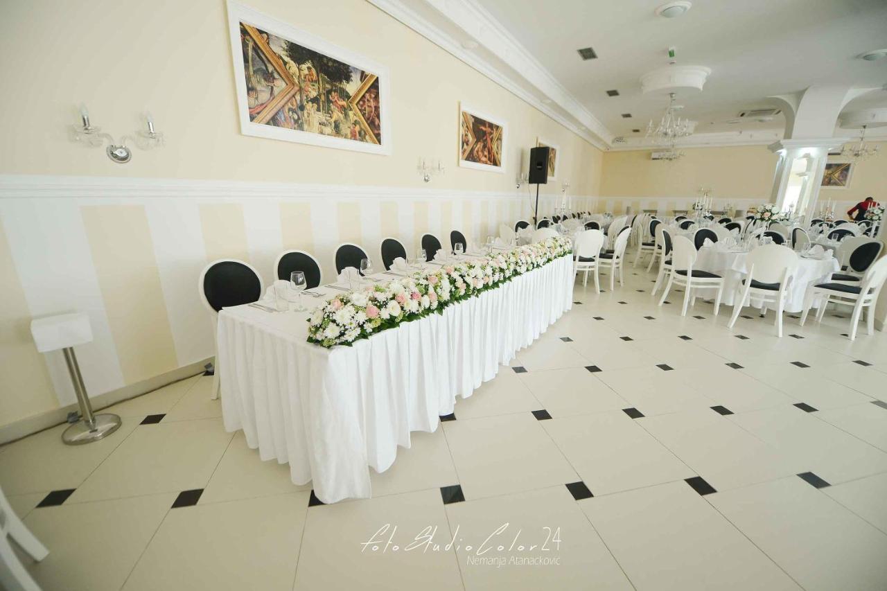 Villa Palace Novi Sad Ngoại thất bức ảnh