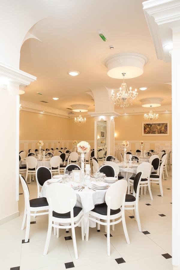 Villa Palace Novi Sad Ngoại thất bức ảnh